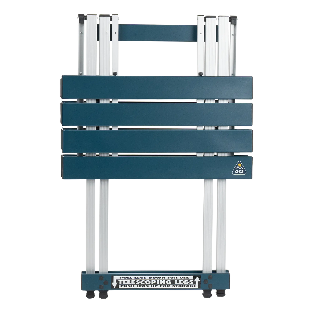 Heat-Resistant Compact Camp Table 20 - Choice 513 - Portable Camping Table with Heat-Resistant Countertop Detail