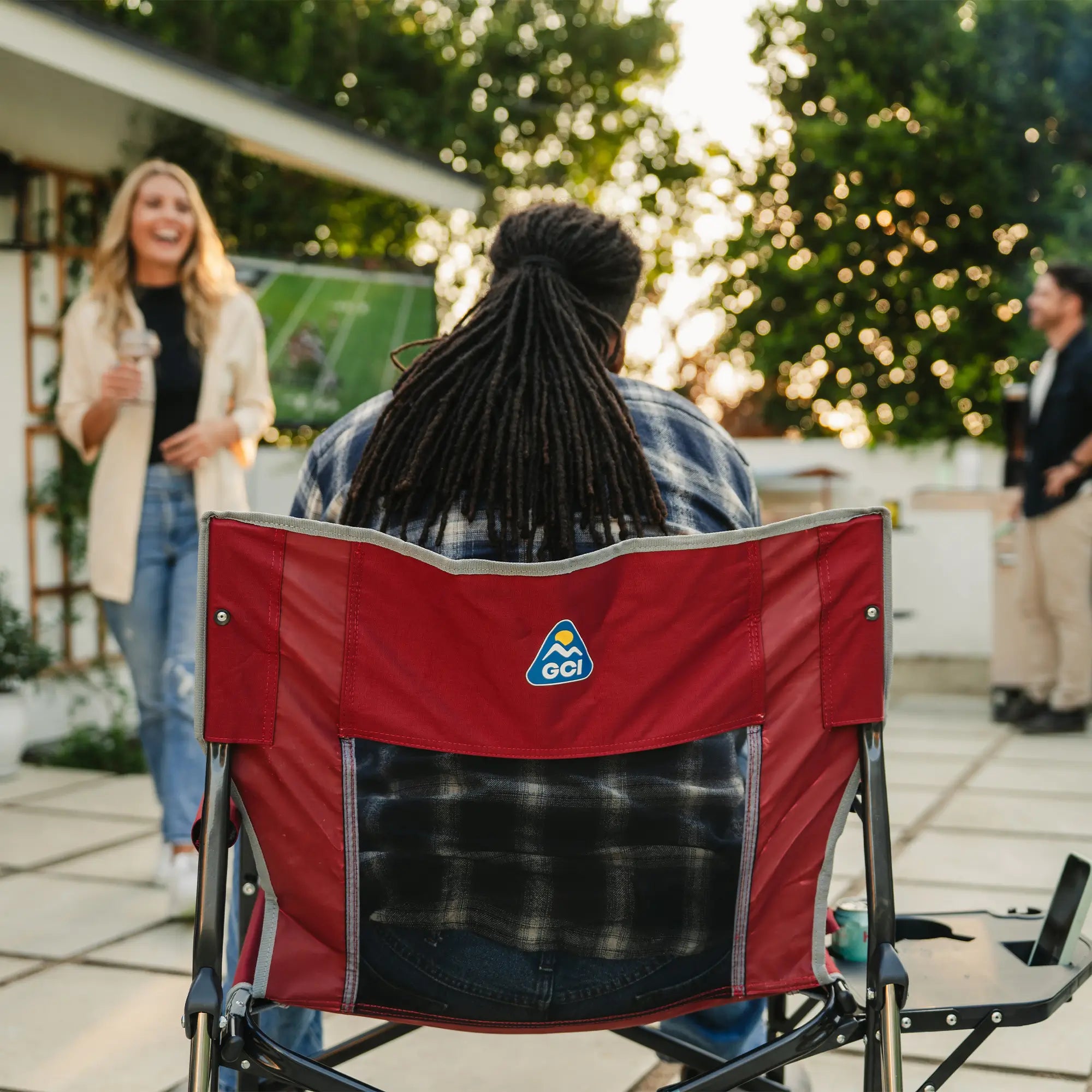 Smooth Motion Freestyle Rocker XL with Side Table - Choice 836 - Heavy-Duty Kickback Rocker with Beverage Holder Detail