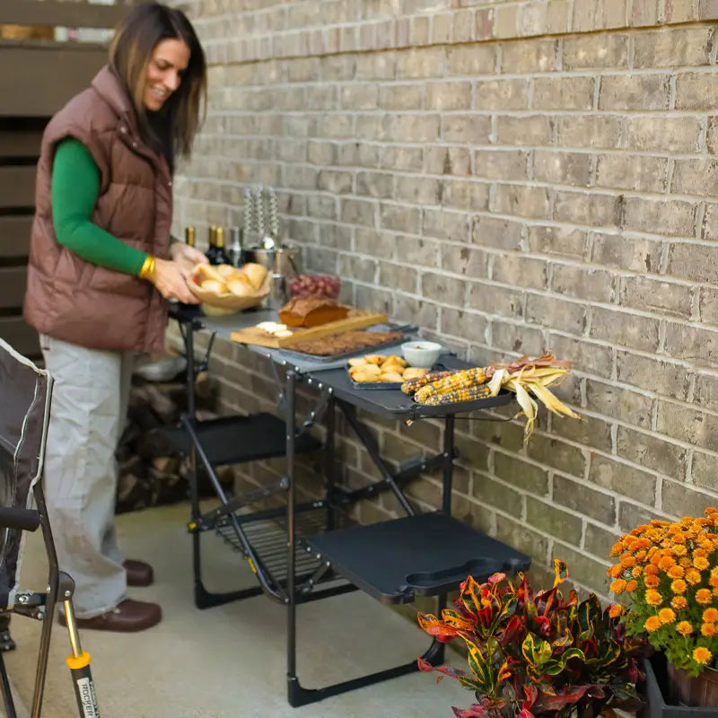 Heat-Resistant Tool Slim-Fold Cook Station - Choice 575 - Heat-Resistant Over-Fire Grill Rack for Camping Detail