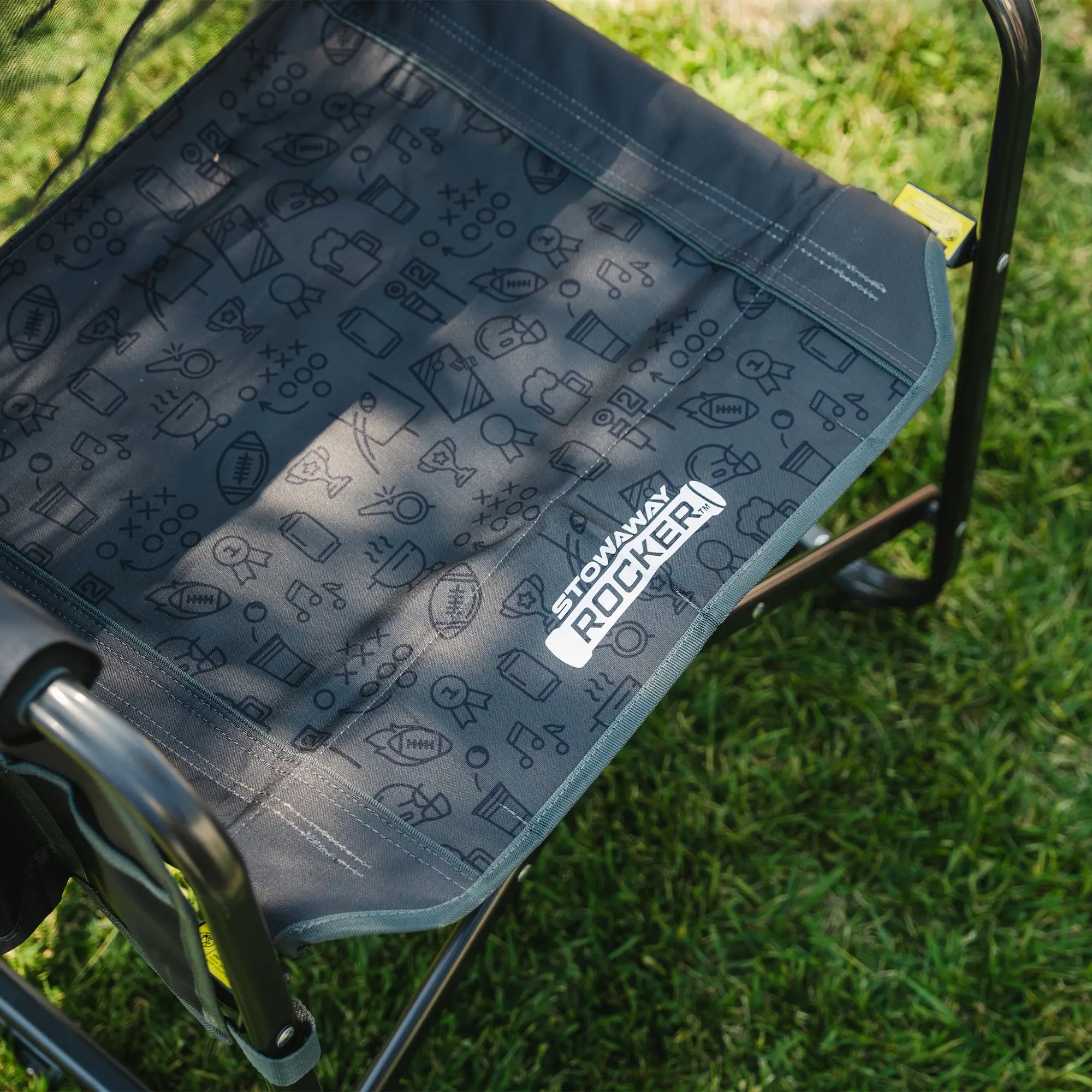 Premium All-Weather Stowaway Rocker - Choice 794 - RoadTrip Rocker Smooth Motion Camp Chair Detail